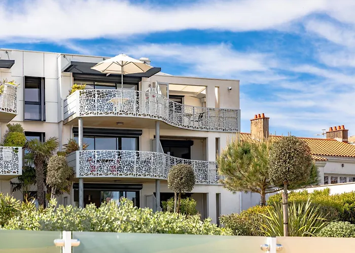 Le Reve 210 Apartment *