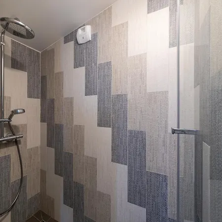 Διαμέρισμα Le Reve 210